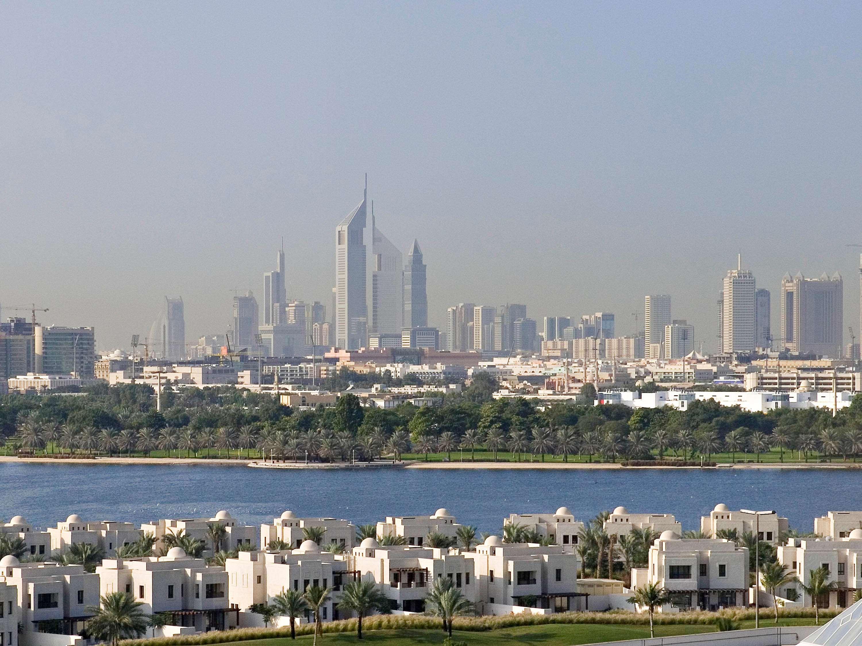 Pullman Dubai Creek City Centre Exterior photo